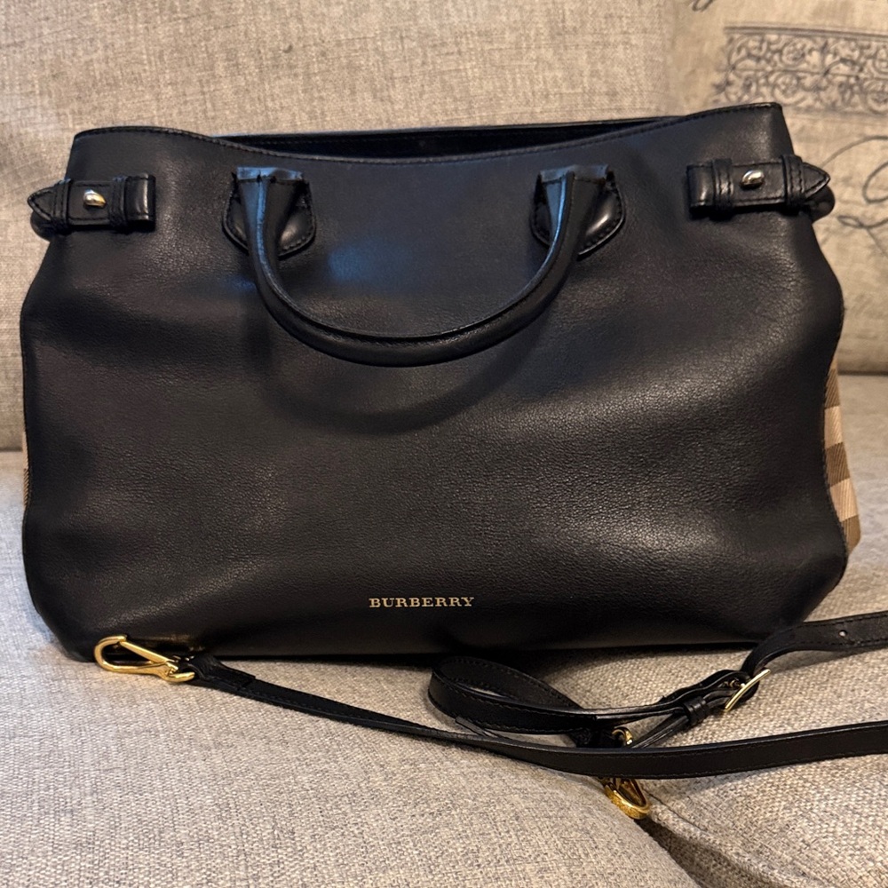 Burberry Black Leather Shoulder Bag with Signature Check Sides